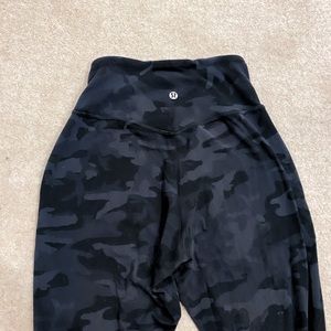 Lululemon Align joggers 28 heritage camo deep coal